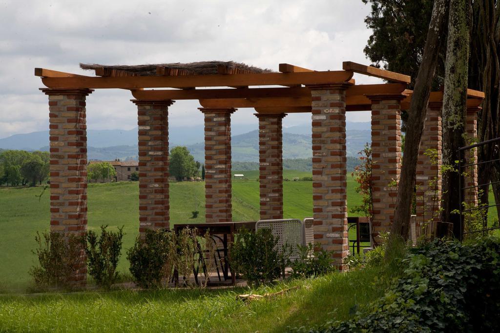 Tuscany Forever Famiglia Apartments Volterra Eksteriør bilde