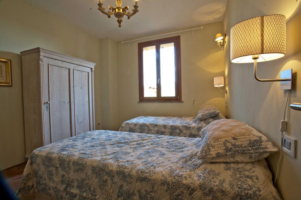 Tuscany Forever Famiglia Apartments Volterra Eksteriør bilde