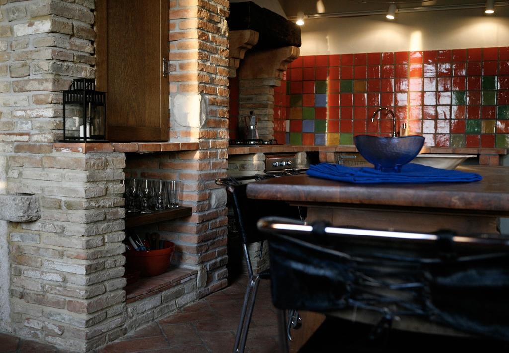 Tuscany Forever Famiglia Apartments Volterra Eksteriør bilde